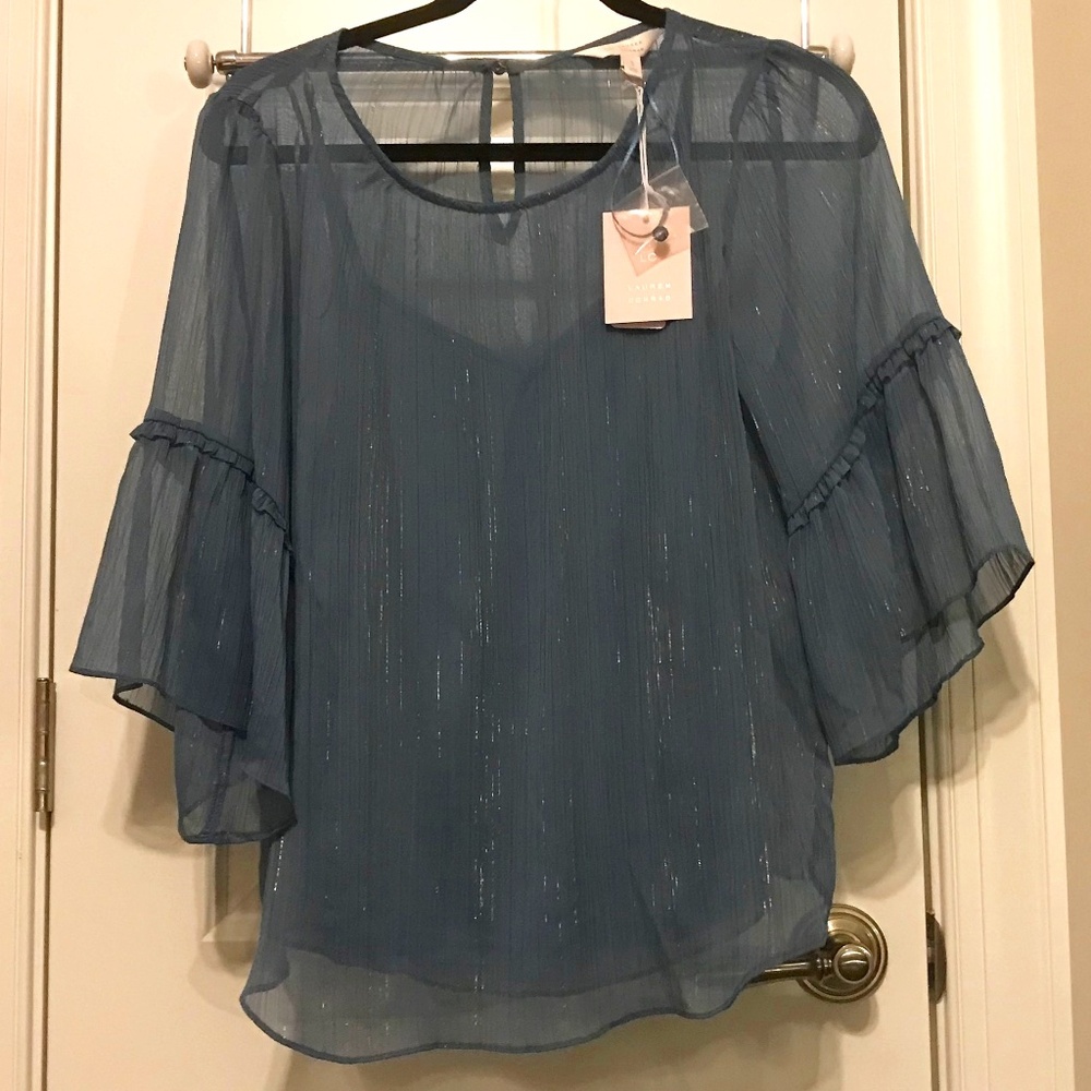 NWT LC Lauren Conrad blue flutter sleeve blouse with silver metallic thread (S)